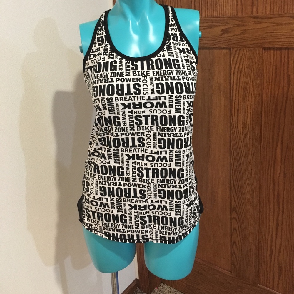 Women’s Workout Top